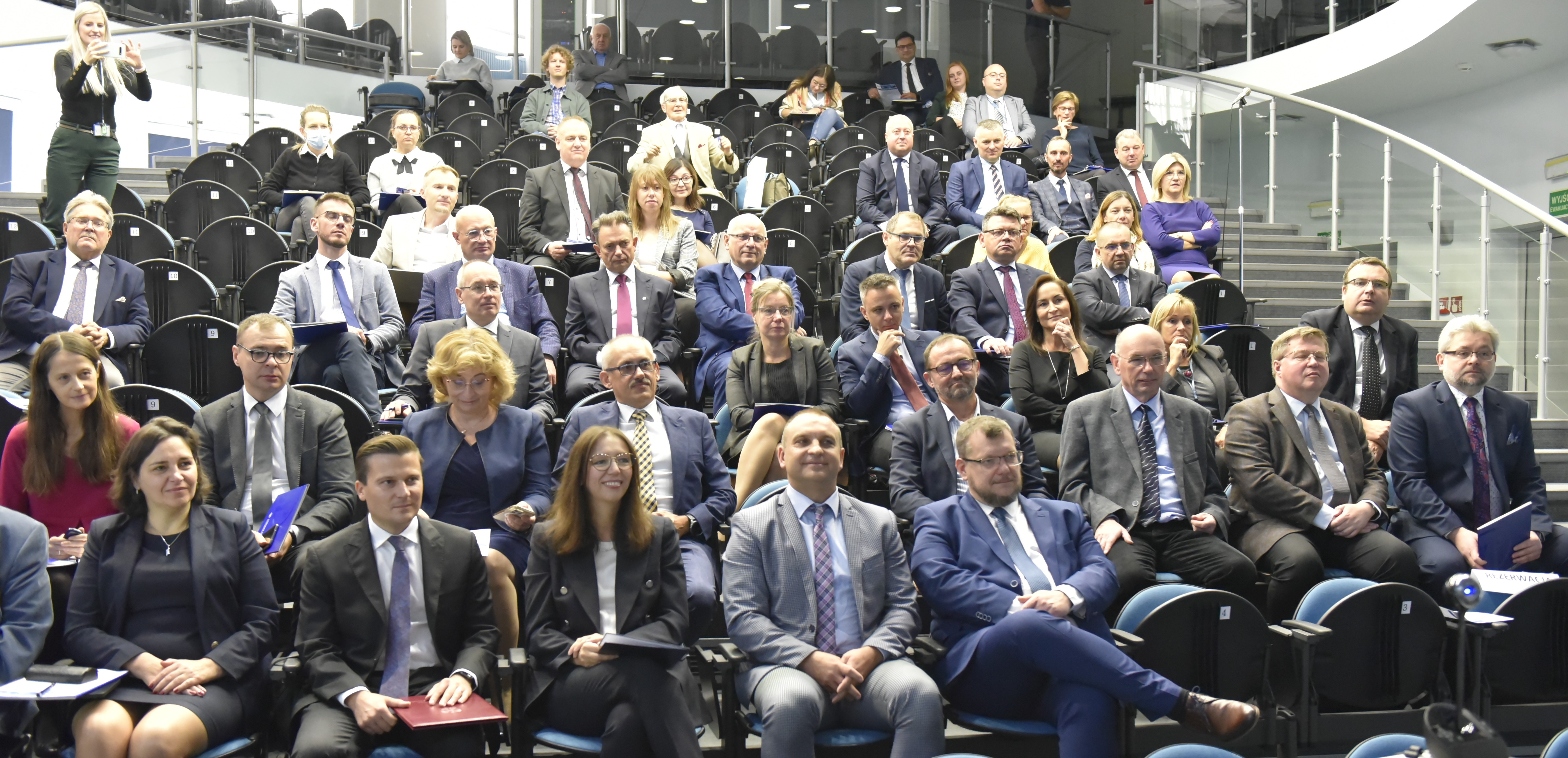Biznesowe znaczenie inwestycji w bezpieczeństwo i zdrowie w pracy