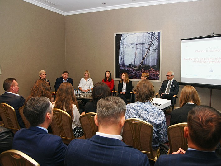 Uczestnicy panelu Uczestnicy panelu