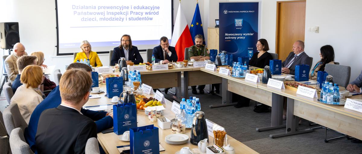 Posiedzenie Rady Głównego Inspektora Pracy do Spraw Młodych na Rynku Pracy 